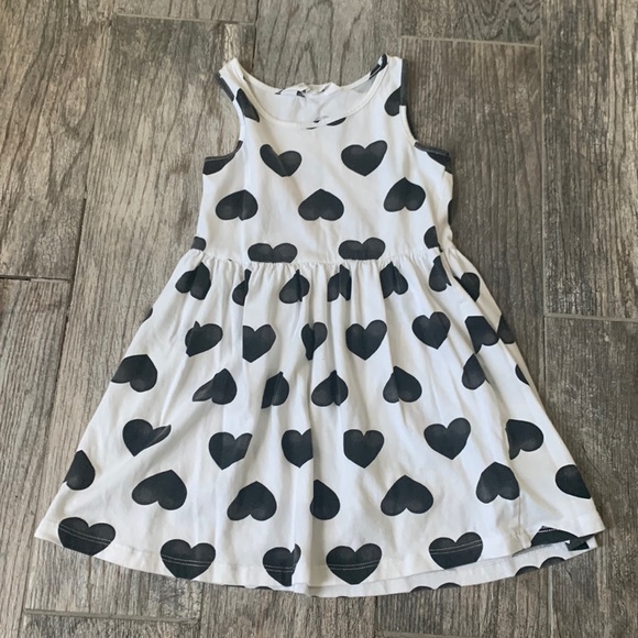 Girls H&M Dress, Black, White, Hearts, Size 4-6Y, Sundress - Picture 1 of 4